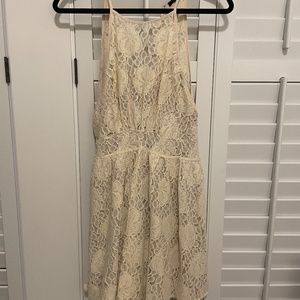 Akaa dress, size small, creme